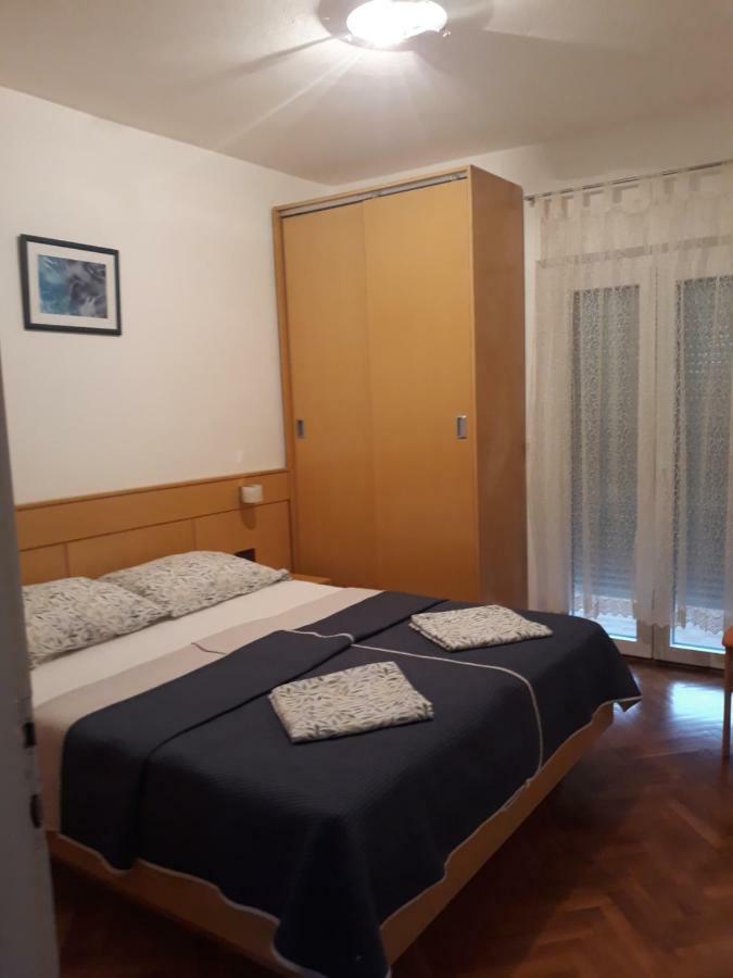 Apartmani Lana Rab Kampor Exteriör bild