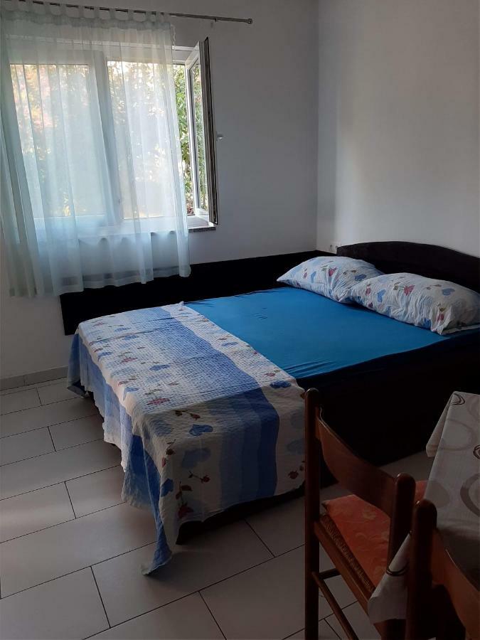 Apartmani Lana Rab Kampor Exteriör bild